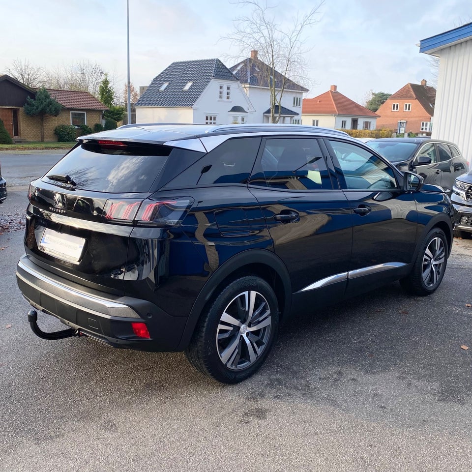 Peugeot 3008 1,5 BlueHDi 130 Allure Pack EAT8 5d
