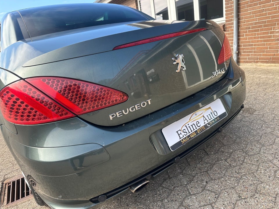 Peugeot 307 2,0 16V CC aut. 2d