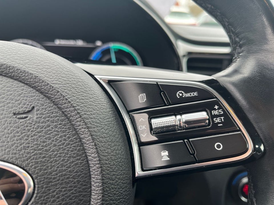 Kia Ceed 1,6 PHEV Upgrade SW DCT 5d