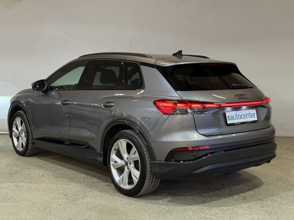 Audi Q4 e-tron 45 S-line 5d
