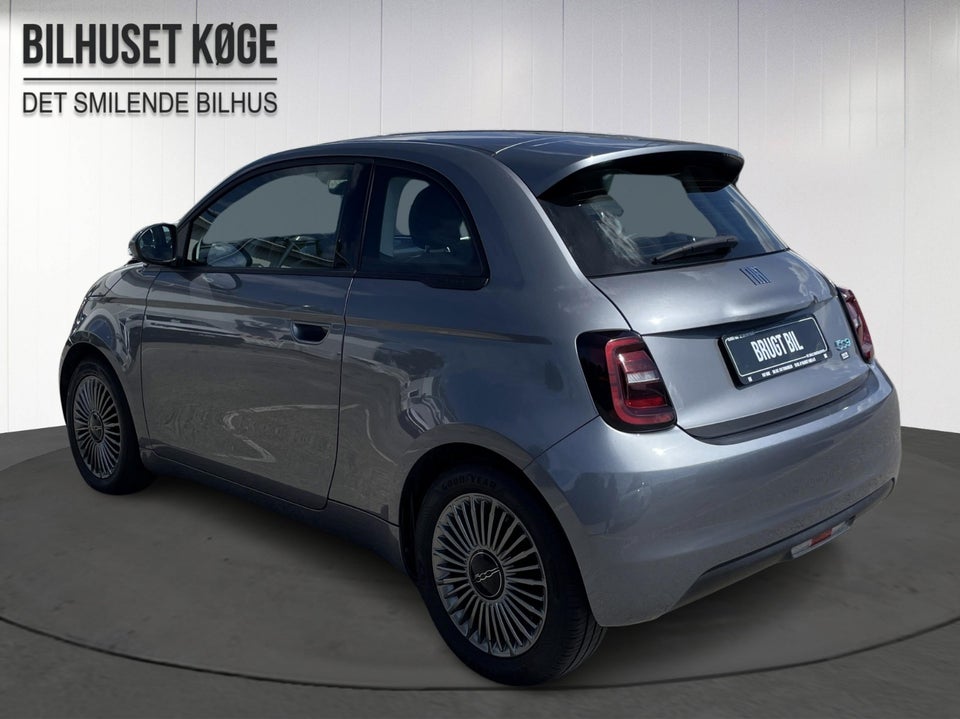 Fiat 500e 42 Icon 3d