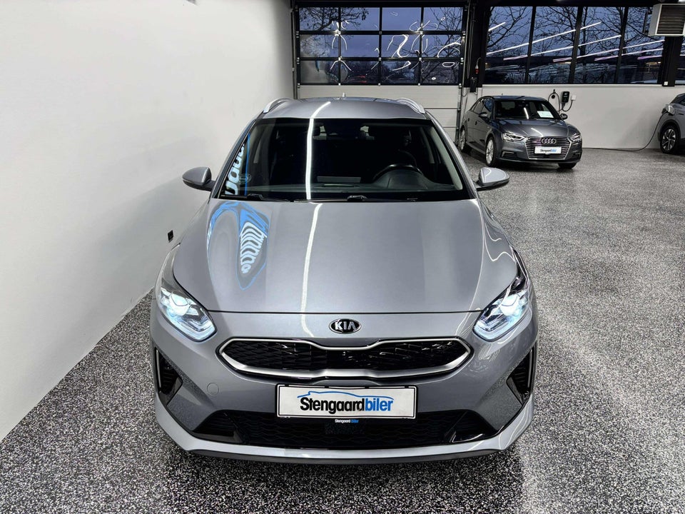 Kia Ceed 1,6 PHEV Prestige SW DCT 5d