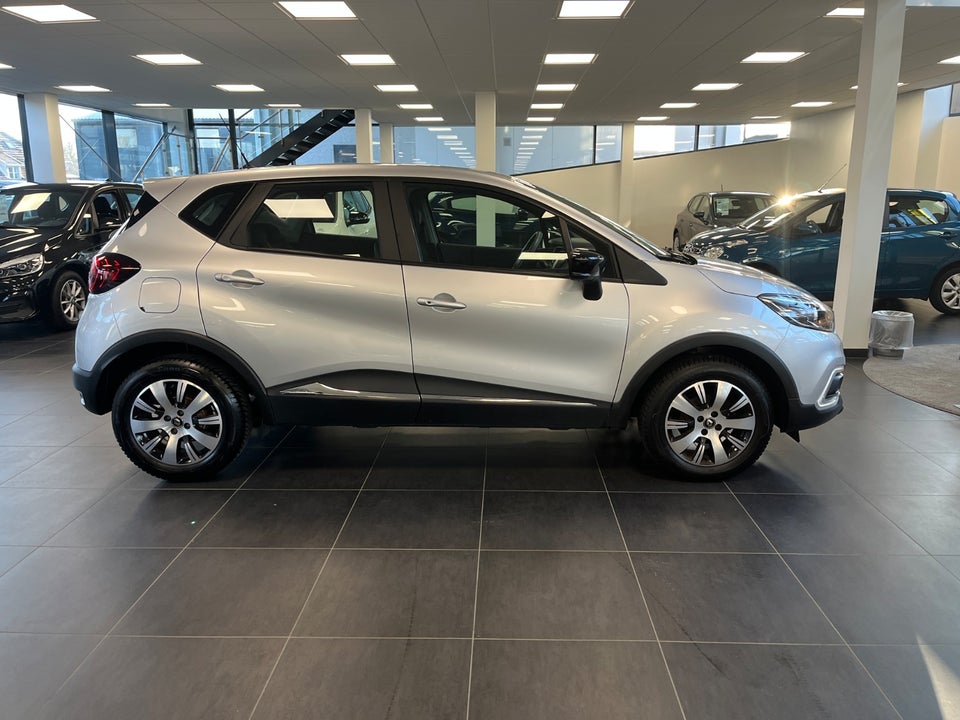 Renault Captur 0,9 TCe 90 Zen 5d