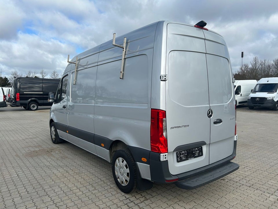 Mercedes Sprinter 214 2,2 CDi A2 Kassevogn aut. FWD