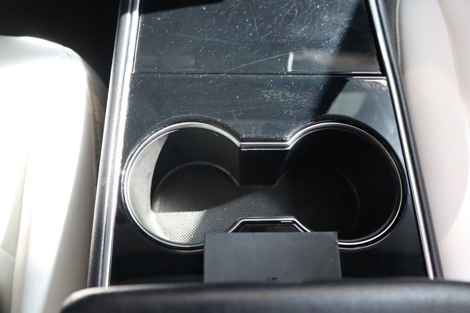 Tesla Model 3 Performance AWD 4d