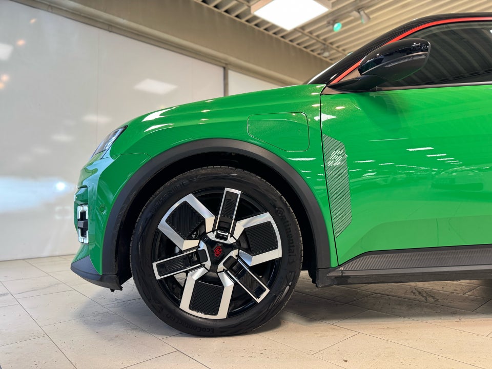 Renault 5 E-Tech 52 Techno 5d