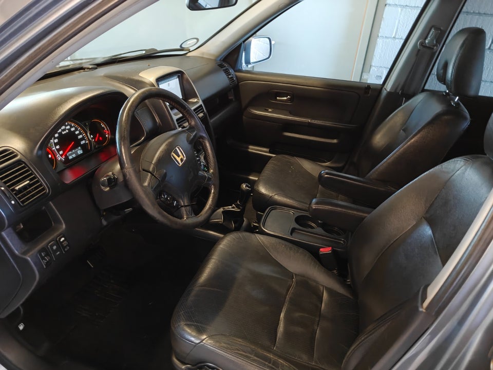 Honda CR-V 2,0 Executive 5d