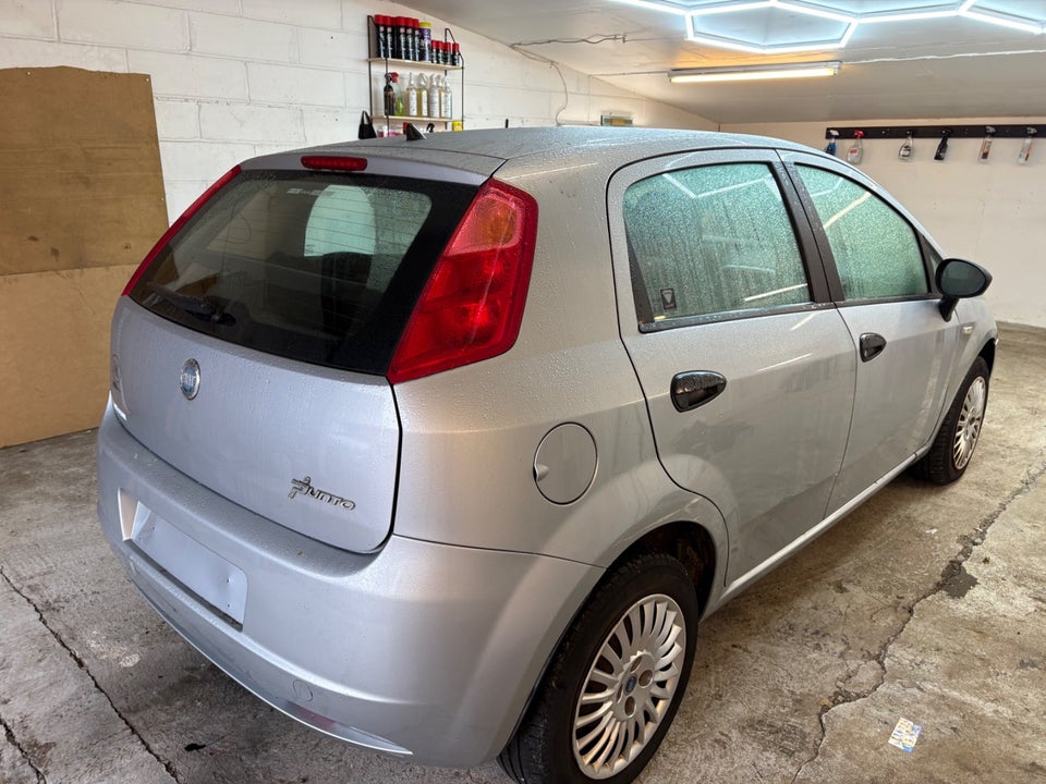 Fiat Punto 1,2 Active 5d