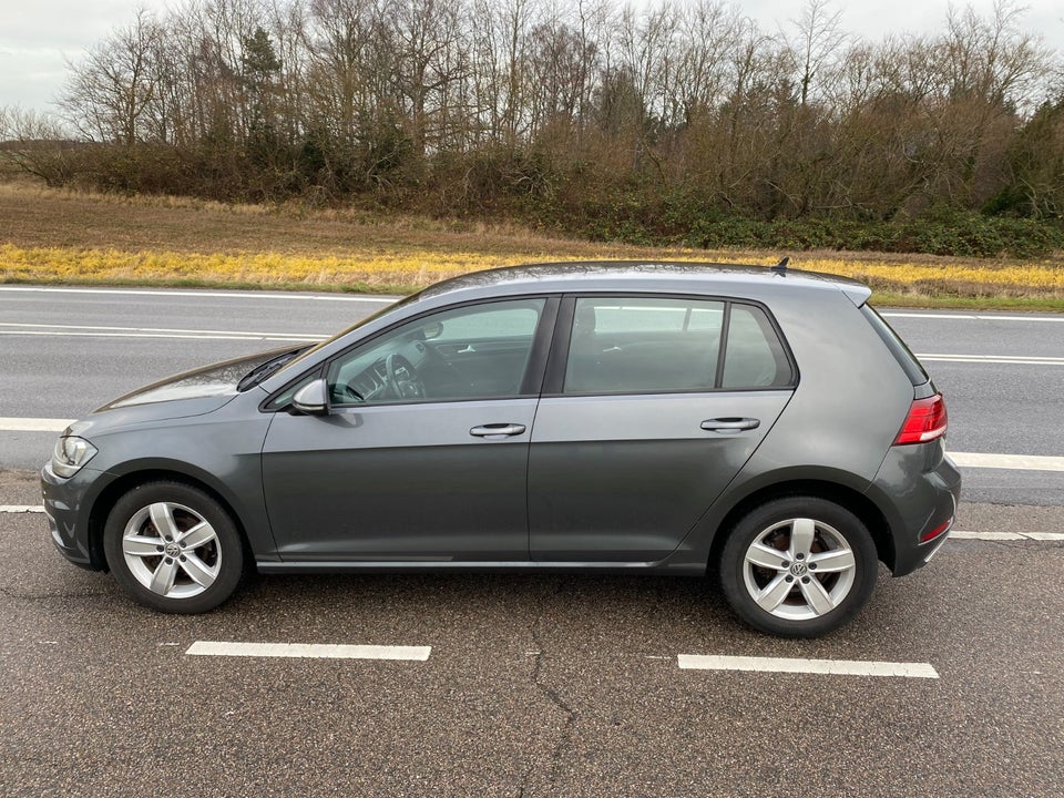 VW Golf VII 2,0 TDi 150 Comfortline DSG 5d