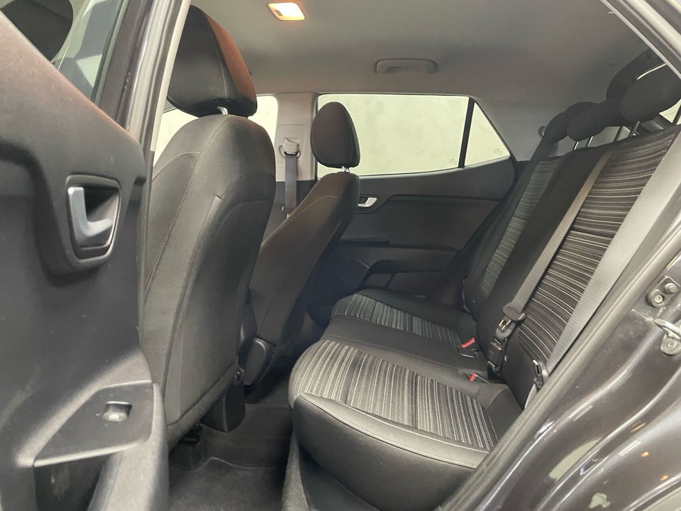 Kia Stonic 1,0 T-GDi Attraction+ 5d