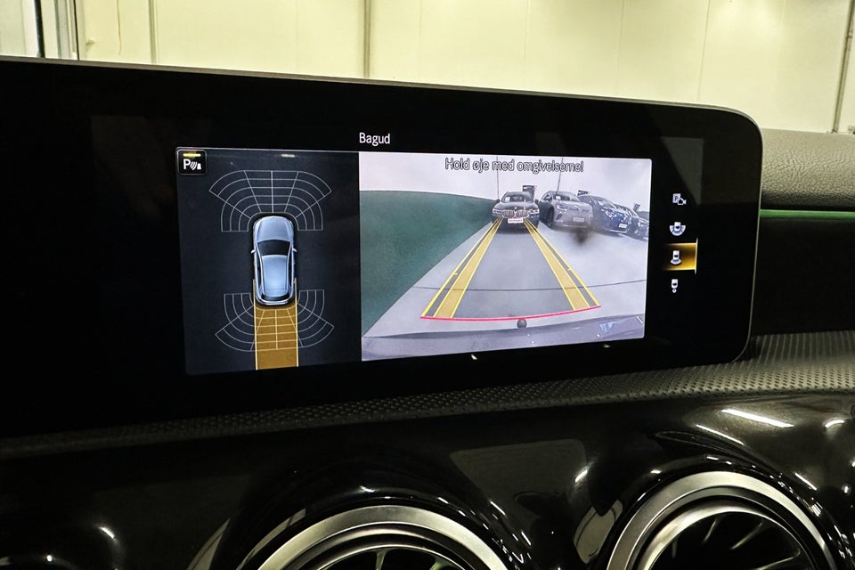 Mercedes A220 2,0 AMG Line aut. 4Matic 5d