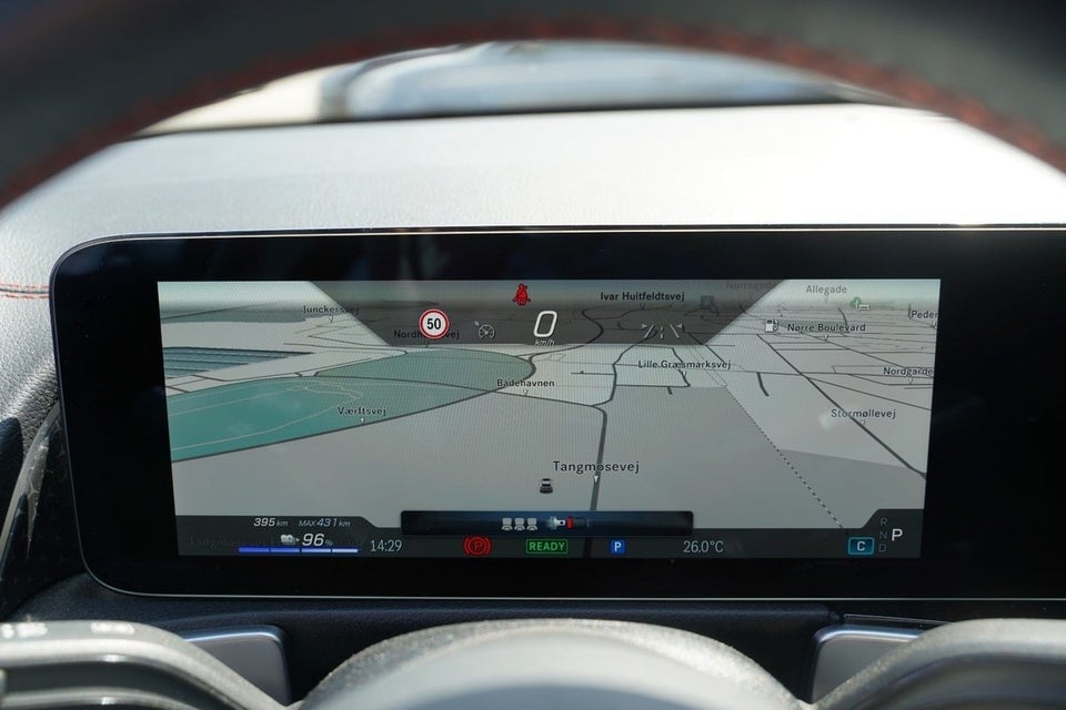 Mercedes EQB300 AMG Line 4Matic 5d