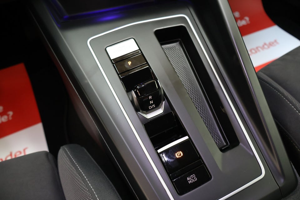 VW Golf VIII 1,5 eTSi 150 Style Variant DSG 5d