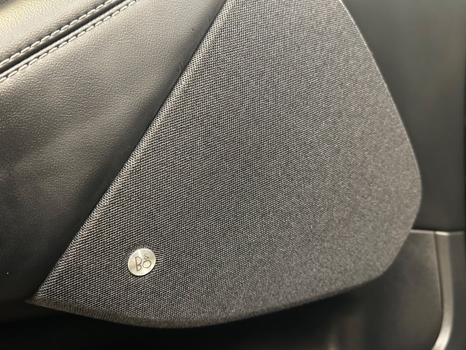 Ford Mustang Mach-E 88 Premium Extended Range 5d