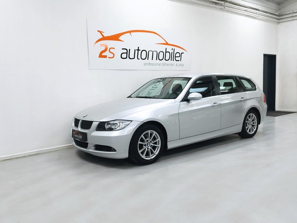 BMW 325i 2,5 Touring aut. 5d