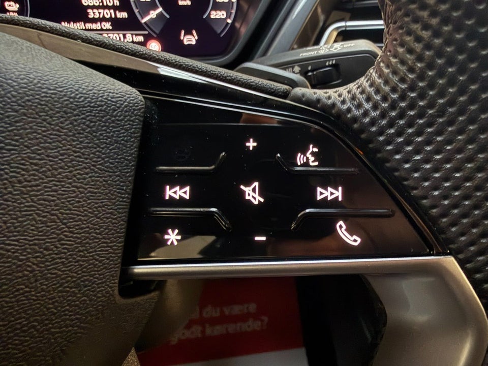 Audi Q4 e-tron 50 Attitude S-line quattro 5d