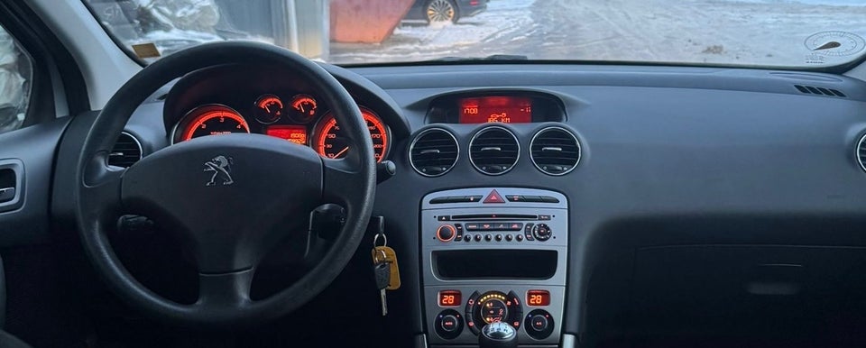 Peugeot 308 1,6 HDi 92 Access 5d