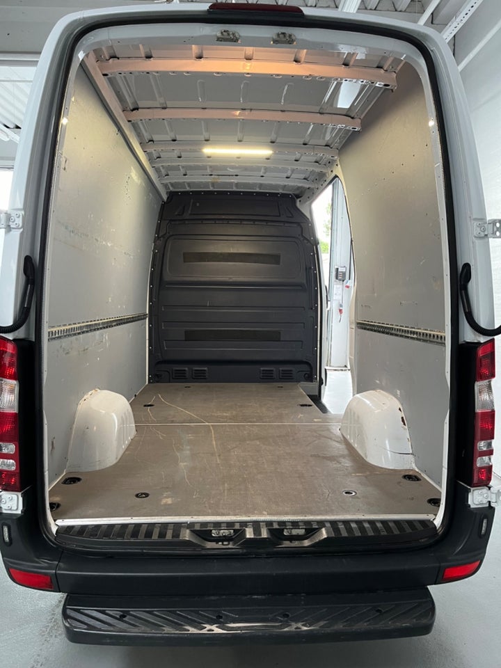 Mercedes Sprinter 216 2,2 CDi R2 Kassevogn aut.