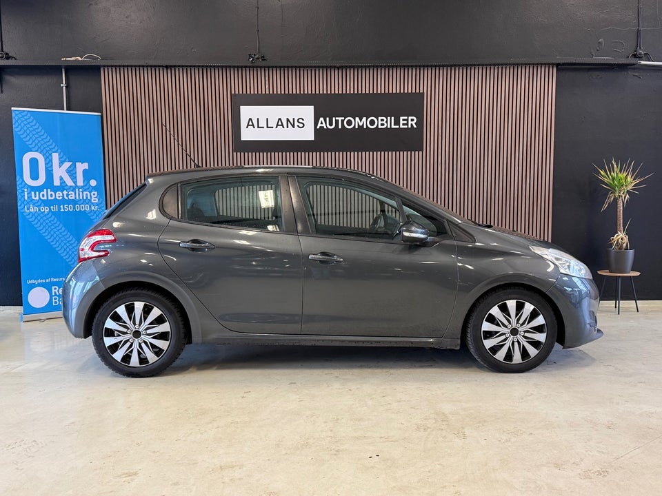 Peugeot 208 1,6 e-HDi 92 Active 5d