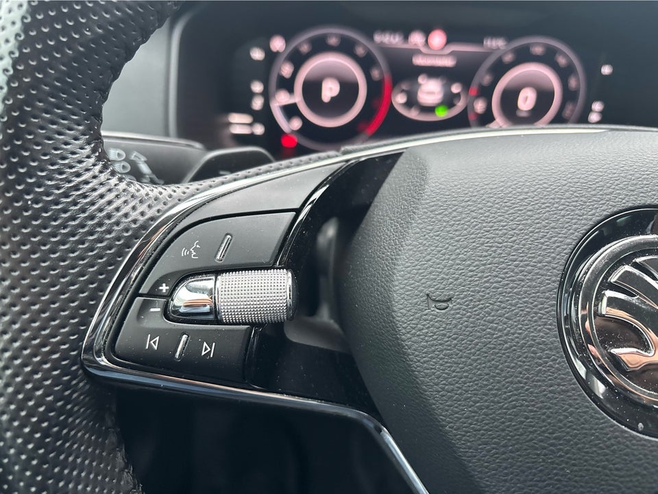 Skoda Karoq 1,5 TSi 150 Celebration DSG 5d