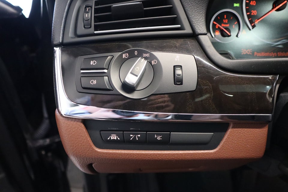 BMW 520d 2,0 Touring Luxury Line aut. 5d