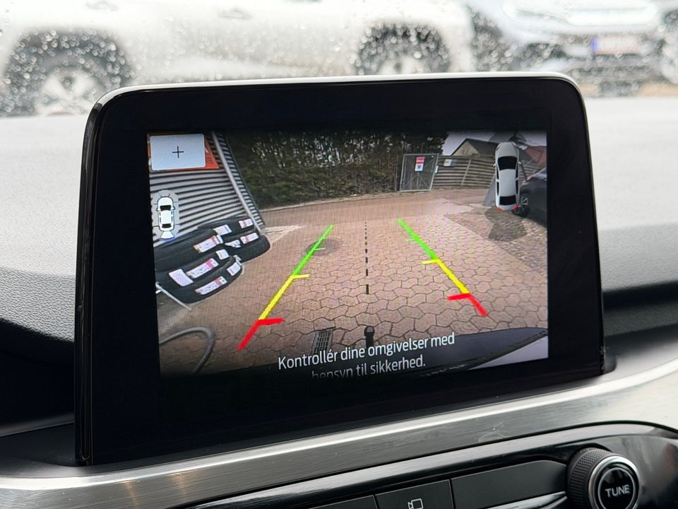 Ford Kuga 2,5 PHEV Titanium CVT 5d