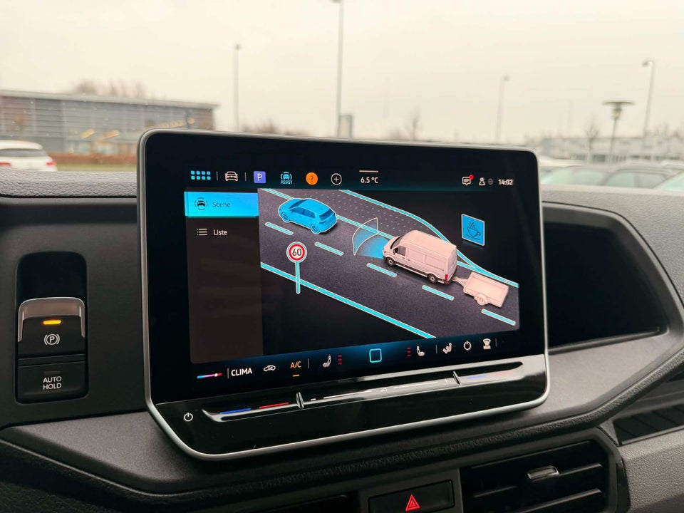 VW Crafter 35 2,0 TDi 177 Kassevogn L3H2 aut.