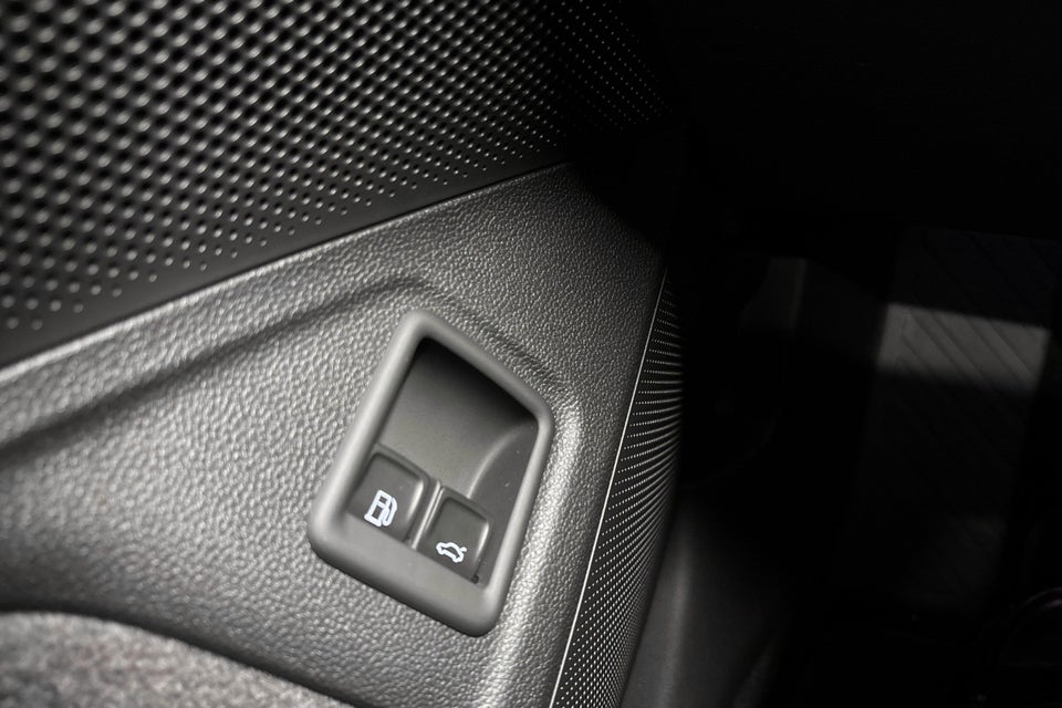 VW Passat 1,5 eHybrid Elegance Variant DSG 5d