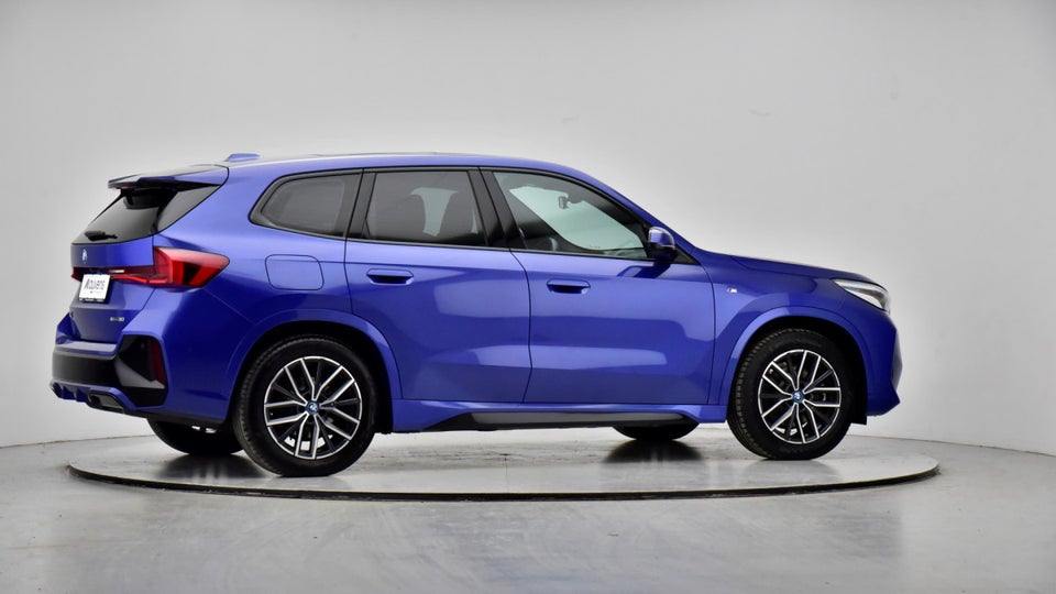 BMW iX1 xDrive30 Fully Charged M-Sport 5d