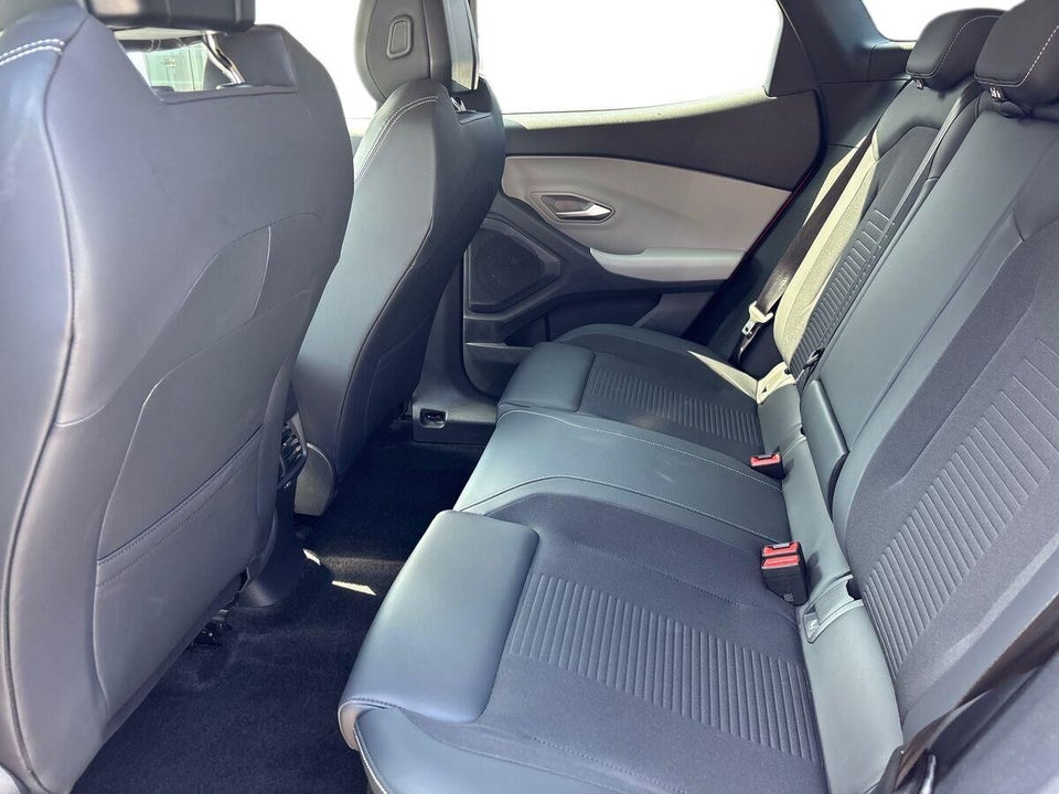 Ford Explorer 79 Premium Extended Range AWD 5d