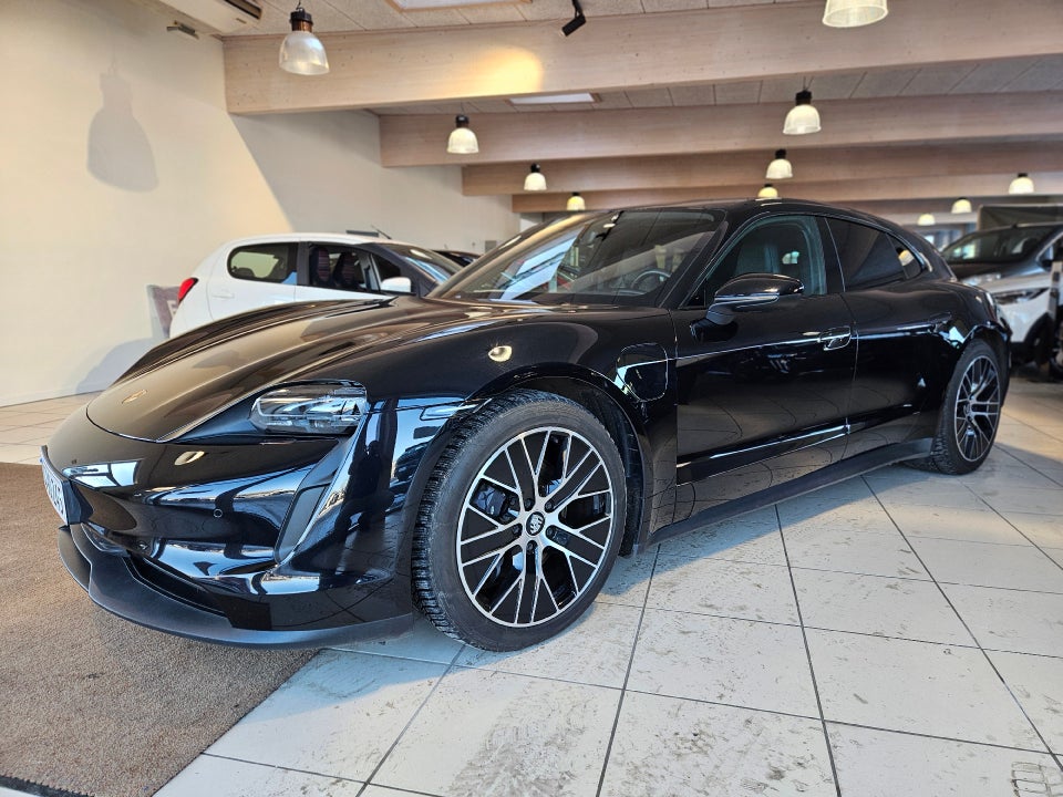 Porsche Taycan Performance+ Sport Turismo 5d