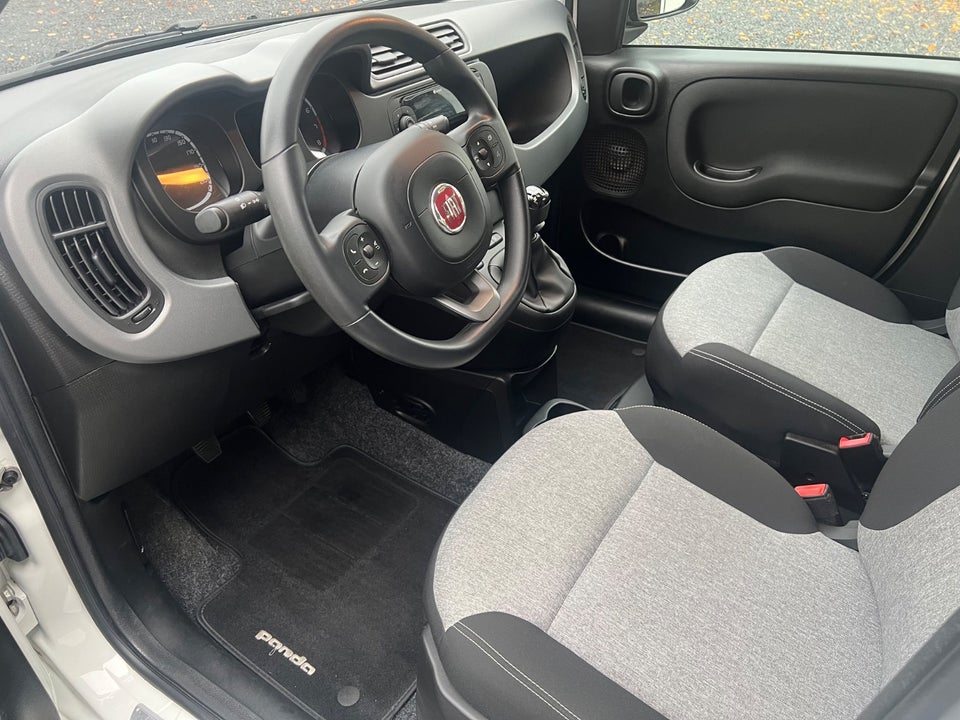 Fiat Panda 1,2 69 Lounge 5d