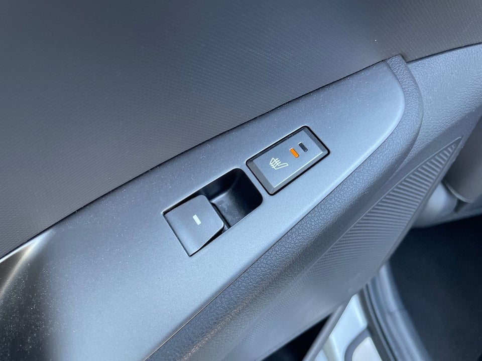 Hyundai Ioniq 1,6 PHEV Premium+ DCT 5d