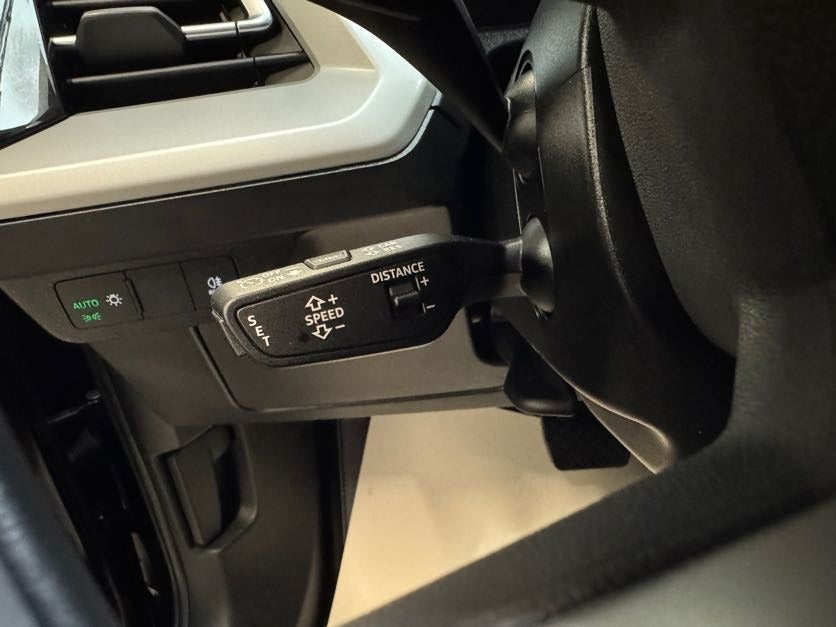 Audi Q4 e-tron 45 Progress 5d