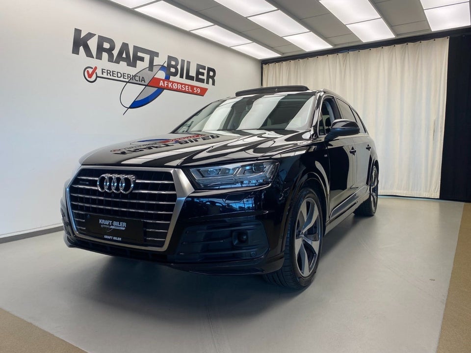 Audi Q7 3,0 TDi 272 S-line quattro Tiptr. 7prs 5d