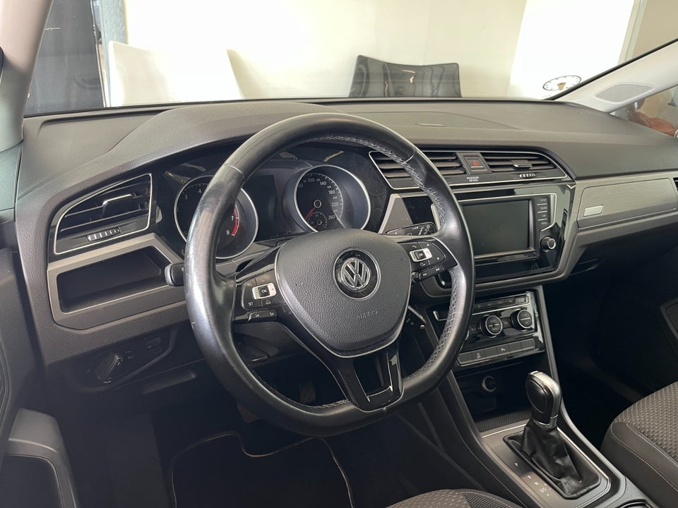 VW Touran 1,4 TSi 150 Comfortline DSG 7prs 5d
