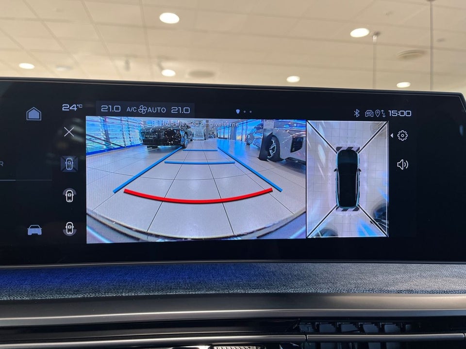 Peugeot e-3008 77 GT Pack 5d