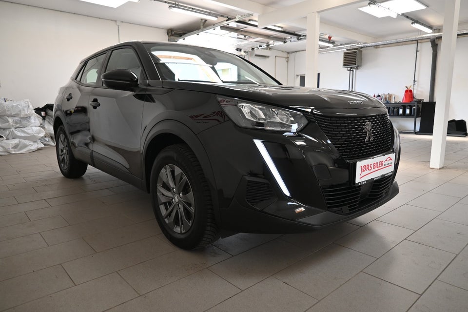 Peugeot 2008 1,2 PureTech 100 Selection 5d