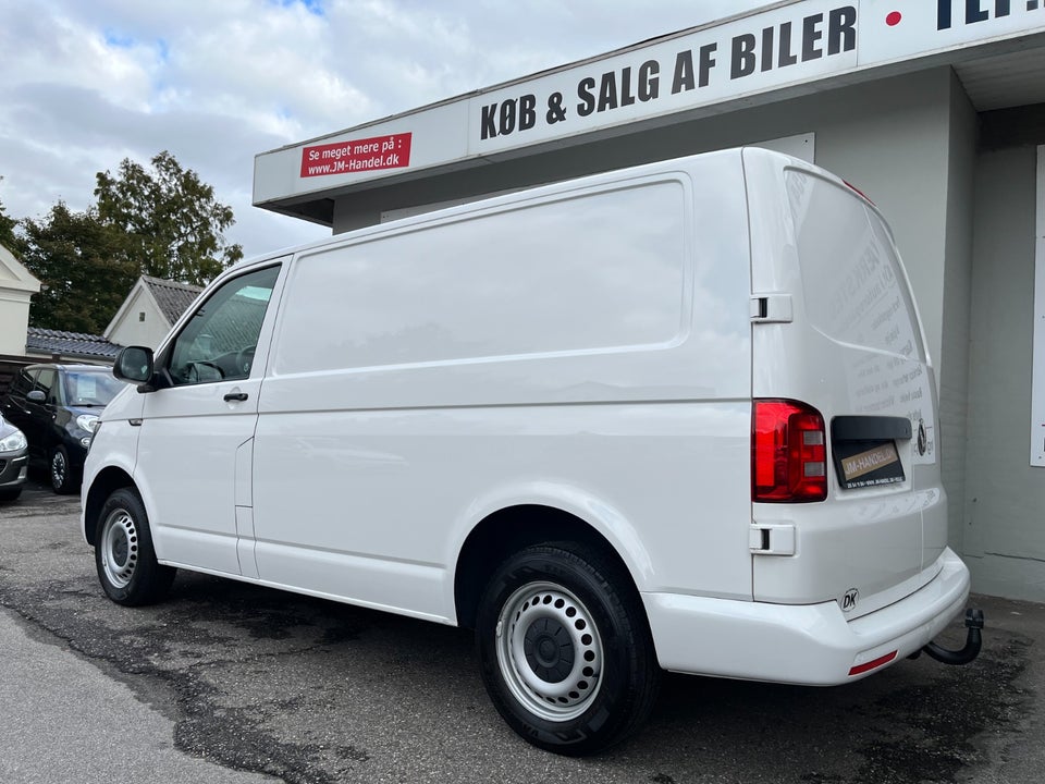 VW Transporter 2,0 TDi 150 Kassevogn DSG kort