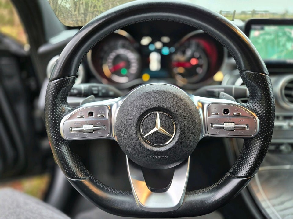 Mercedes C220 d 2,0 AMG Line stc. aut. 5d