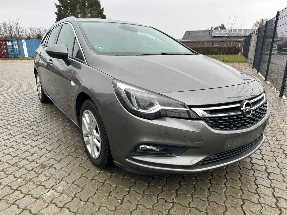 Opel Astra 1,6 CDTi 136 Innovation Sports Tourer 5d