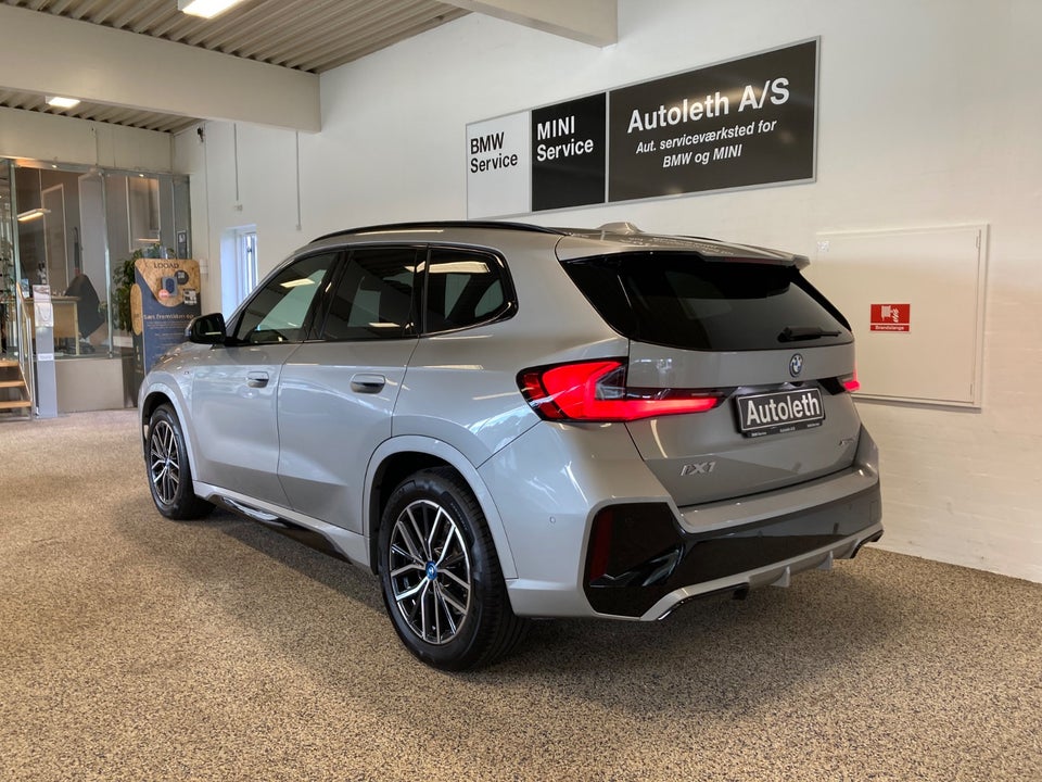BMW iX1 xDrive30 M-Sport 5d