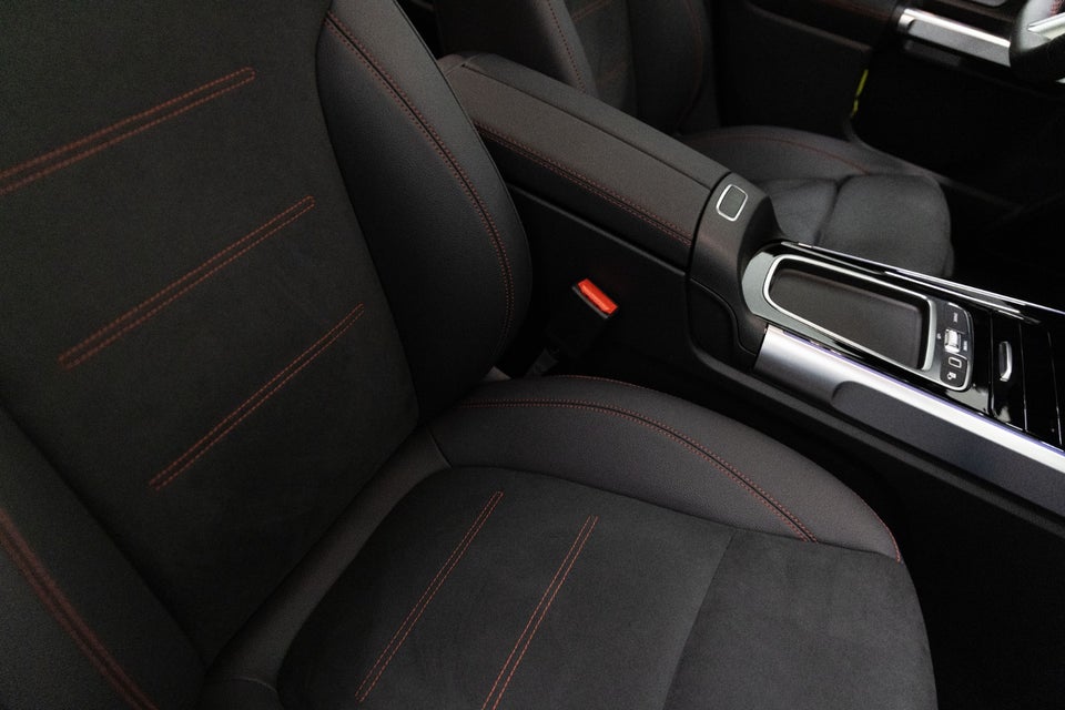 Mercedes EQB250+ AMG Advance Plus 7prs 5d