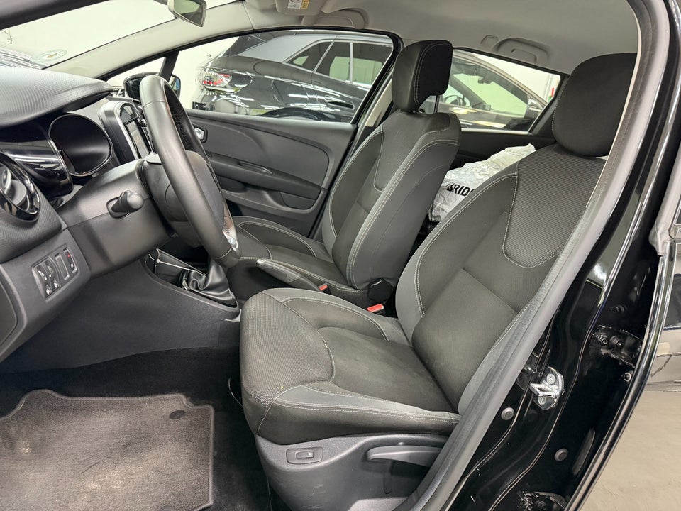 Renault Clio IV 0,9 TCe 90 Zen Sport Tourer 5d