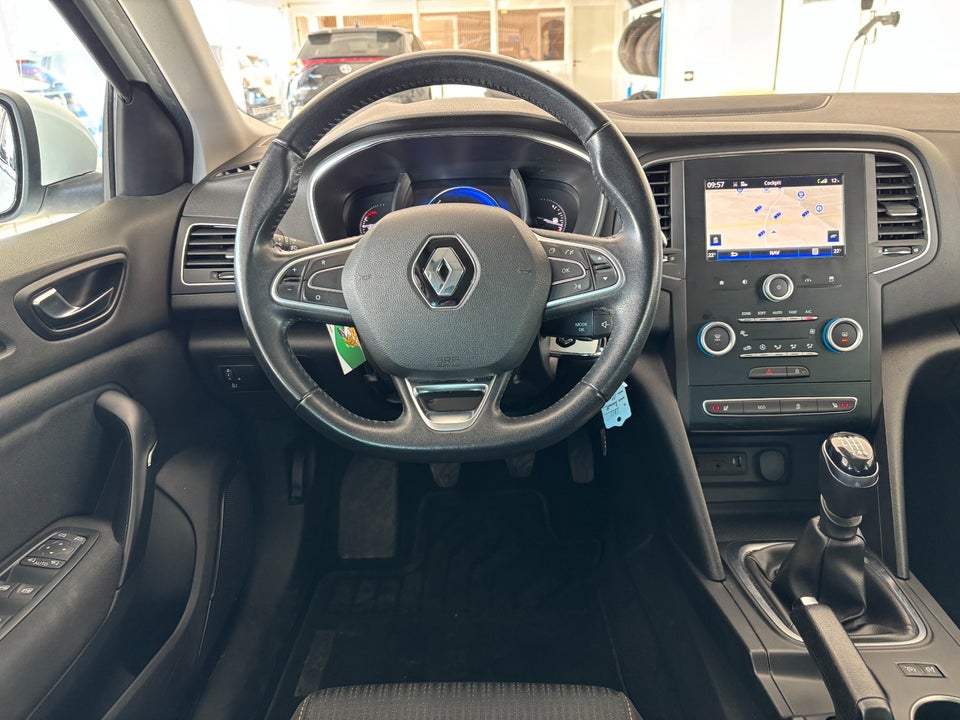 Renault Megane IV 1,2 TCe 100 Zen Sport Tourer 5d