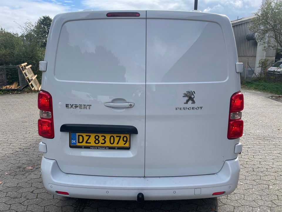 Peugeot Expert 2,0 BlueHDi 144 L2 Ultimate EAT8 Van