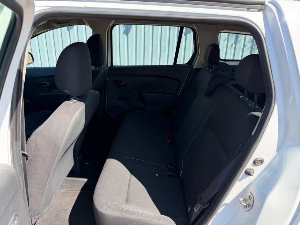 Dacia Logan 0,9 TCe 90 Ambiance MCV 5d