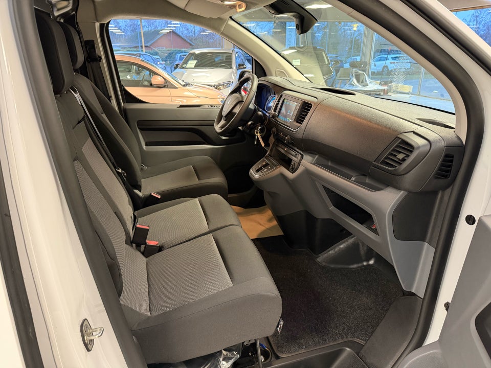 Peugeot e-Expert 75 L2 Plus Van