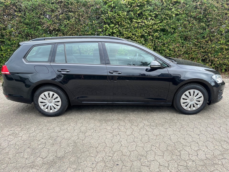 VW Golf VII 1,2 TSi 105 Comfortline Variant BMT 5d