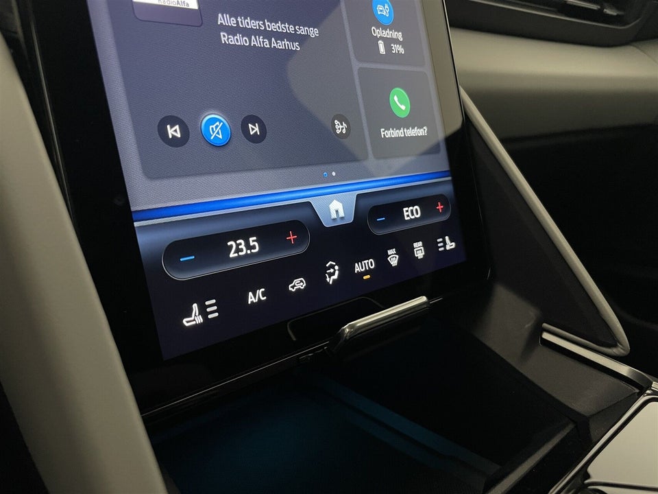 Ford Explorer 84 Select Extended Range AWD 5d